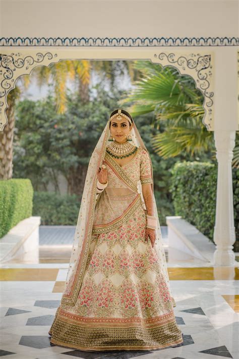 Royal Jaipur Wedding With A Couple In Voguish Outfits Big Indian