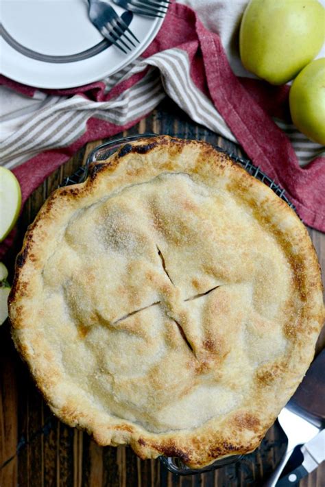 If you've ever seen an apple pie with a great big crevice in the center, this is an indication that not enough apples were used in the recipe. Simply Scratch Homemade Apple Pie - Simply Scratch