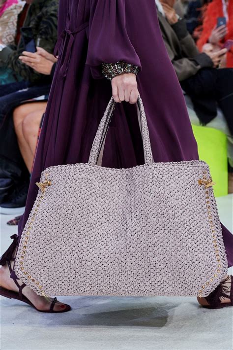 We did not find results for: Moda Primavera Estate 2020: borse, shopping bag e sacche ...