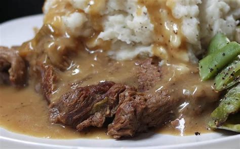 Full ingredient & nutrition information of the easy chuck steak & rotini calories. Smothered Chuck Steak Electric Skillet Style Recipe | Just ...