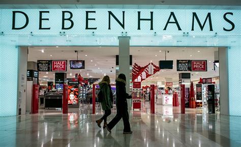 Debenhams Will Become First Store To Sell Muslim Headscarf Daily Mail