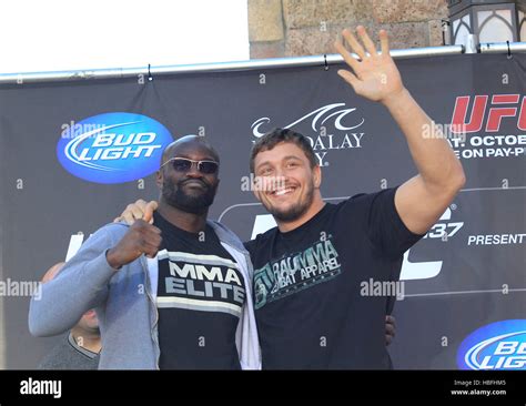 Ufc Fighters Cheick Kongo Left And Matt Mitrione Pose For Photos