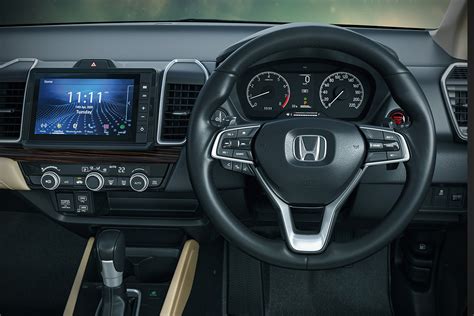 But, will all of it help the city top the sales chart? 2020 Honda City Interior | AUTOBICS