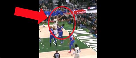 Giannis antetokounmpo crazy near free throw line dunk like michael jordan! Giannis Antetokounmpo Throws Down Huge Dunk Against The ...