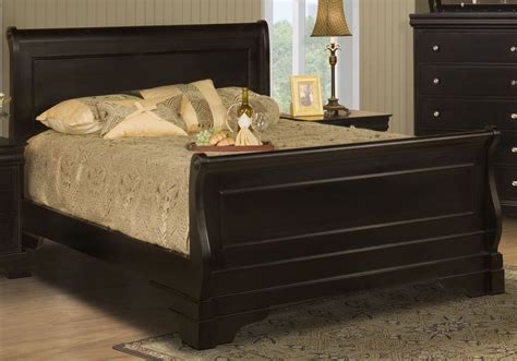 Belle Rose Black Cherry Queen Sleigh Bed From New Classics 00 013 310