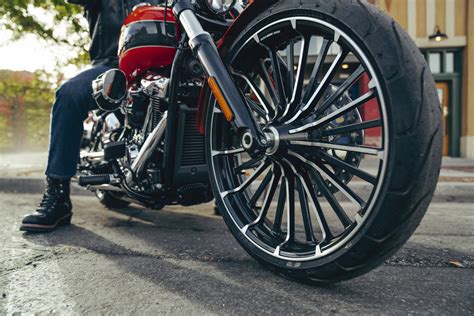 2023 Harley Davidson Breakout 117 Specs Features Photos Motos For