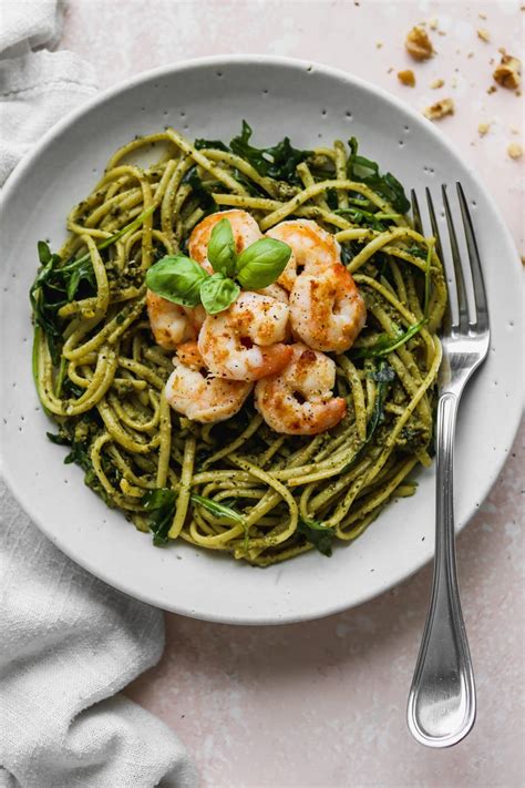 Quick And Healthy Shrimp Pesto Pasta Walder Wellness Dietitian