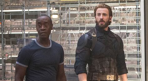 It's clear that chris evans is not enamored with being a big movie star — the avengers: Chris Evans desde el set de Avengers Infinity War | Cine ...