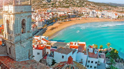 Canal+ négocierait le départ de ménès. L'Espagne ouvrira sa frontière aux touristes cet été