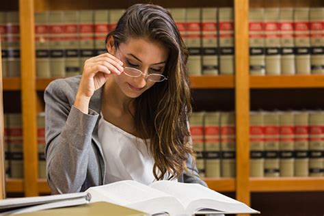 Seis Aptitudes Que Necesitas Para Estudiar Derecho