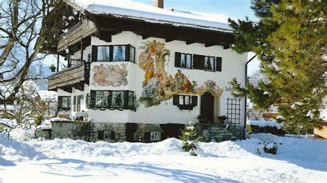 Das gästehaus zufriedenheit trägt seinen namen zu recht. Gästehaus Zufriedenheit in Garmisch-Partenkirchen ...