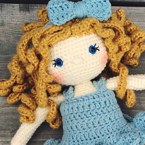 Free Crochet Doll Tutorials