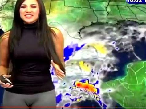 Weather Presenter Susana Almeidas Camel Toe Goes Viral After Imgur