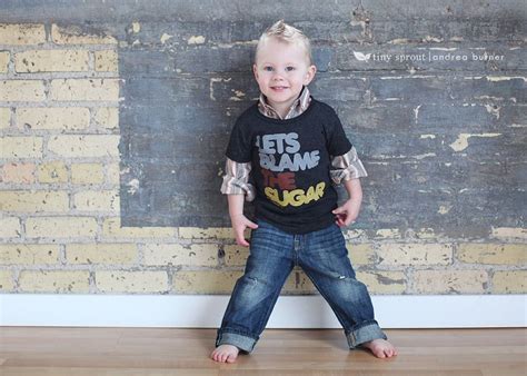 A creative, affordable space for photographers to create. Studio Posing image by Kayla Kleindl | Studio poses ...