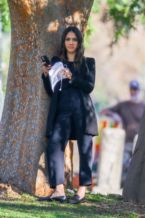 Jessica alba reflected on her past approach to workouts and how the coronavirus pandemic affected her outlook on exercise. Jessica Alba - L.A.'s Finest Set in Pasadena 2020 (12 Photos)
