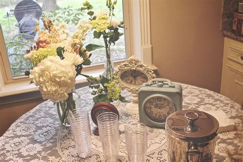 Decorating Around A Clock One Of My Favorite Themes For A Bridal