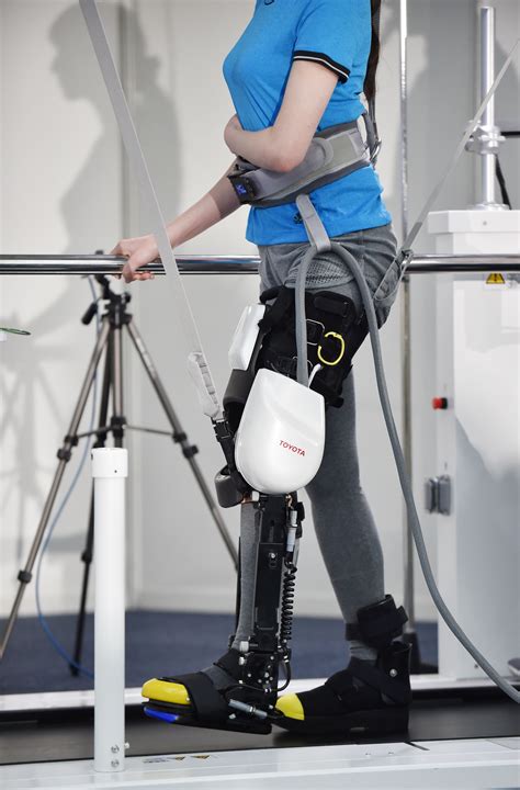 Toyotas New Robot Leg Brace Can Help Those With Partial Paralysis Walk
