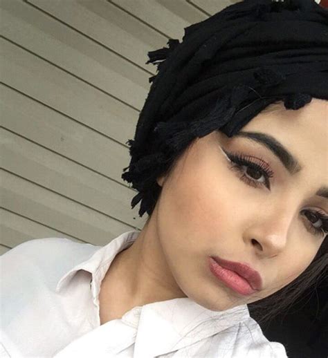 Muslim Teenager Reveals Father S Heartfelt Response To Removing Her