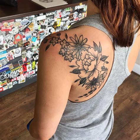 flower tattoo floral tattoo shoulder shoulder tattoos for women girl shoulder tattoos