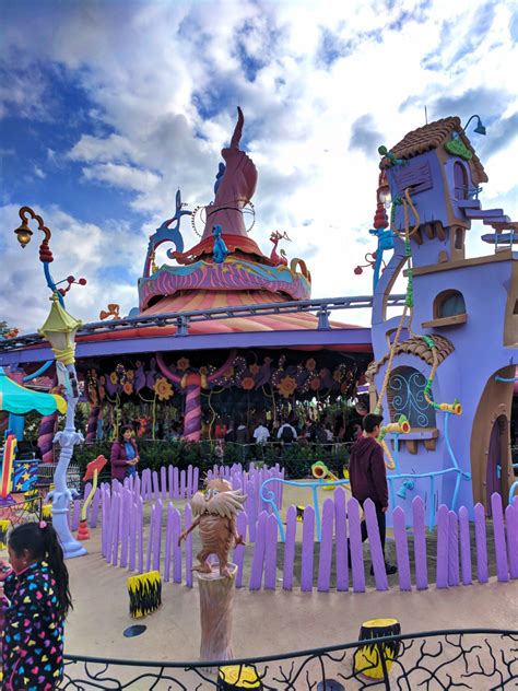 Seuss Landing Islands Of Adventure Universal Orlando 2 2traveldads
