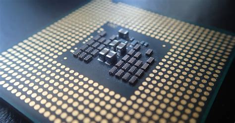 Seperti yang kita tahu bahwa processor sering kali disebut sebagai inti atau otak dari komputer. Jenis - jenis processor komputer - RanahInformasiKu