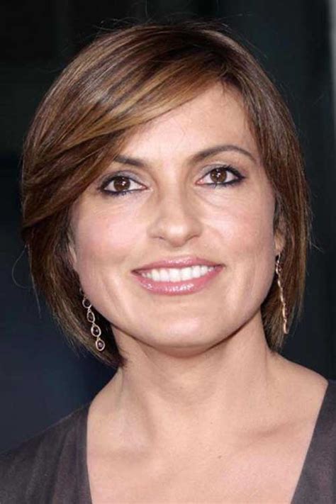 The long bob hairstyles for round faces are not only beautiful but also perfect for the face shape, only if they are worn correctly. Bob Styles for Round Faces | Short Hairstyles 2017 - 2018 ...