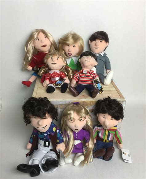 8 Brady Bunch Plush Dollswith Tags Super Rare 1990s Collectible By