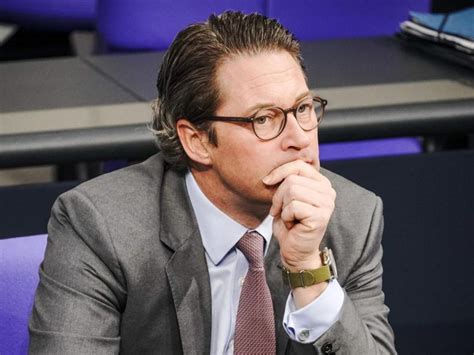 Bundesverkehrsminister andreas scheuer hat seine lebensgefährtin julia reuss geheiratet. Andreas Scheuer unter Druck: Untersuchungsausschuss zur ...