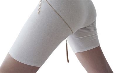A Designer Has Created The Worlds First Thigh Gap Jewellery Sick Chirpse