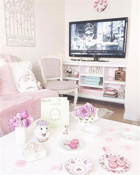 57 Cozy Feminine Living Rooms Decoration Ideas Aesthetichomedecor