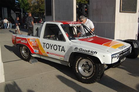 Ivan Stewart wins 16th Sport Truck main – Short Course Racer