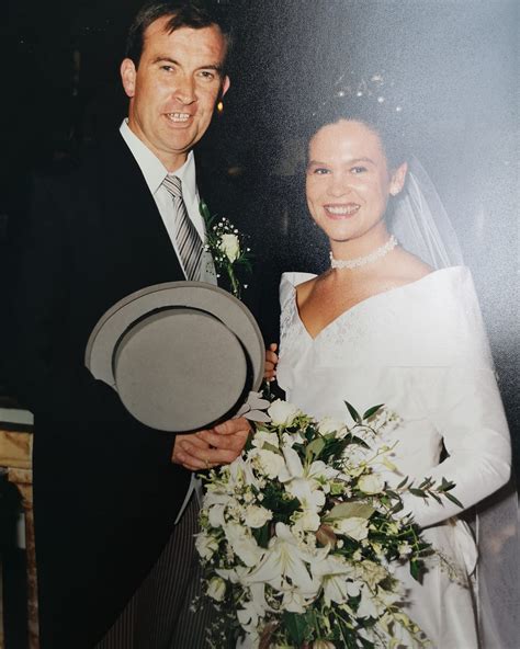 Sinn Fein S Mary Lou McDonald Marks Her Th Wedding Anniversary With Special Online Post The
