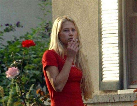 Anna Kournikova Fumantes Mulheres Fumantes Mulheres