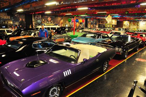 Famous Wheels and more - Volo Auto Museum, Illinois - Unusual Places