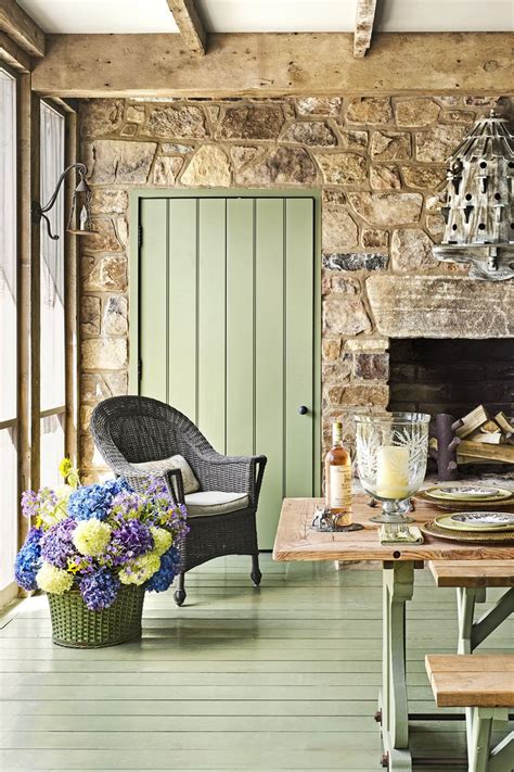 Putting our painted floors to the test. Hardwood Floor Designs - Hardwood Floor Ideas - Hardwood ...