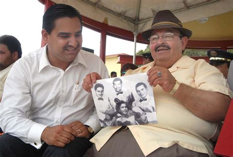 Yomo Toro Orgulloso Hijo De Guánica Primera Hora