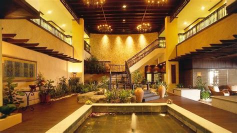 We provide an ultimate traditional massage approaches from bali, with natural products from pure botanical ingredients. Balinese Massage (Therapeutic Deep Tissue Massage ...