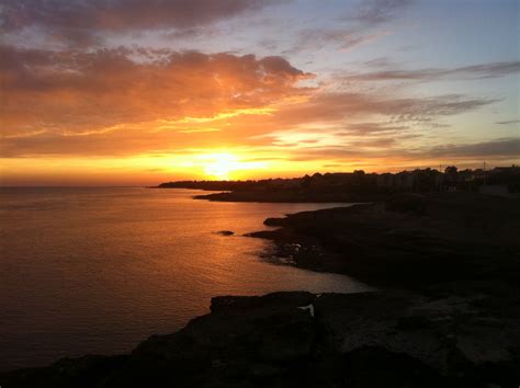 France is a republic, single and indivisible, consisting of a single territory, a single official language and laws that apply to all. Royan, Charente Maritime, France | Griekenland, Frankrijk