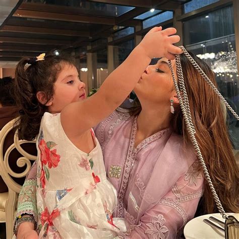 Aiman Khan Adorable Bond With Her Daughter Amal Wins Hearts