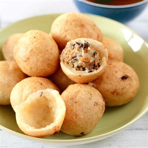 Lets Learn How To Make Vietnamese Fried Savoury Glutinous Rice Cakes