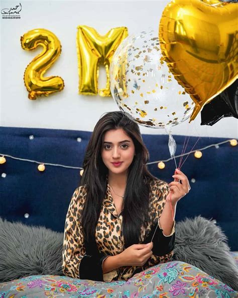 Jannat Mirza Famous Tiktok Girl Celebrates 2m Followers On Instagram