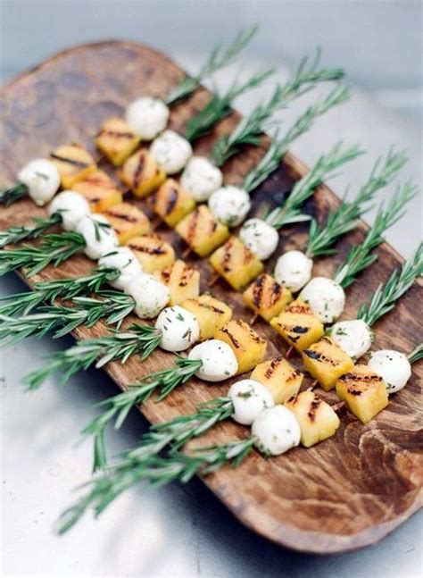 These free powerpoint templates are designed to provide a clean and simple look so that the images of food are the main focus in the presentation. 70 Smart and Creative Food Presentation Ideas - Greenorc ...