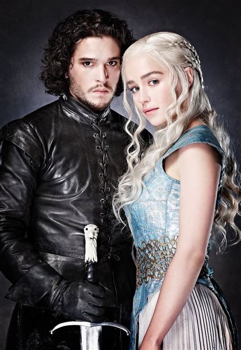 Jon Snow And Daenerys Targaryen Jon Snow And Daenerys Got Costumes