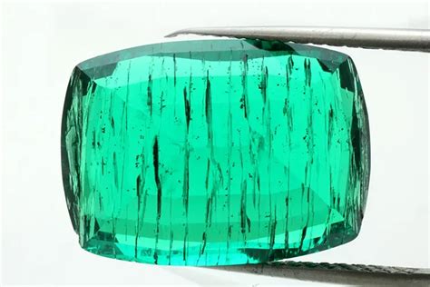 Round Shape Synthetic Inclusion Emerald Colombian Stone Buy Inclusion