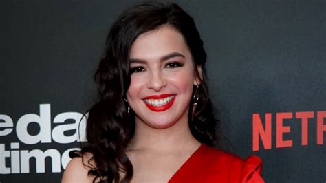 Isabella Gomez To Star In Head Of The Class Reboot Youtube