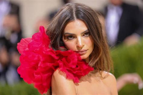 Emily Ratajkowski Claims Robin Thicke Sexually Assaulted Her