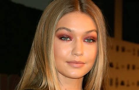 7 Exquisite Ways You Could Wear Copper Eyeshadow To Make A Statement