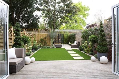 39 Lovely Grass Garden Design Ideas For Landscaping Your Garden Page