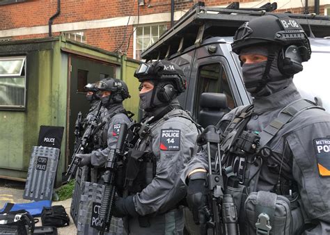 Who Are The British Counter Terrorism Police How Many Officers Are There Are They Armed And