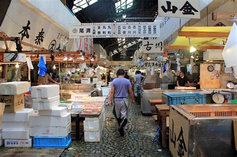 Pay A Visit To Tokyos Tsujiki Fish Market